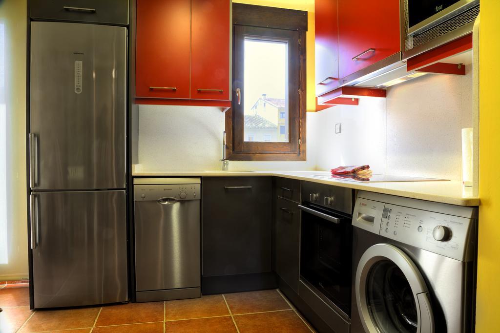 Apartamento La Seo Barbastro Szoba fotó